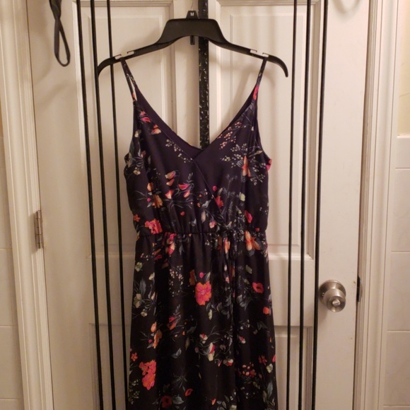 Iz Byer Dresses & Skirts - Black Floral Dress